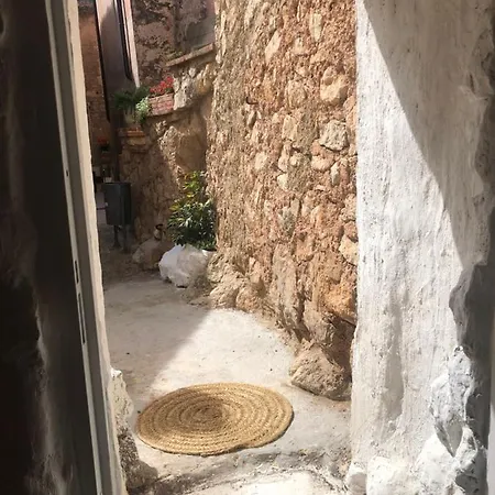 Can Mugues Casa de Férias *